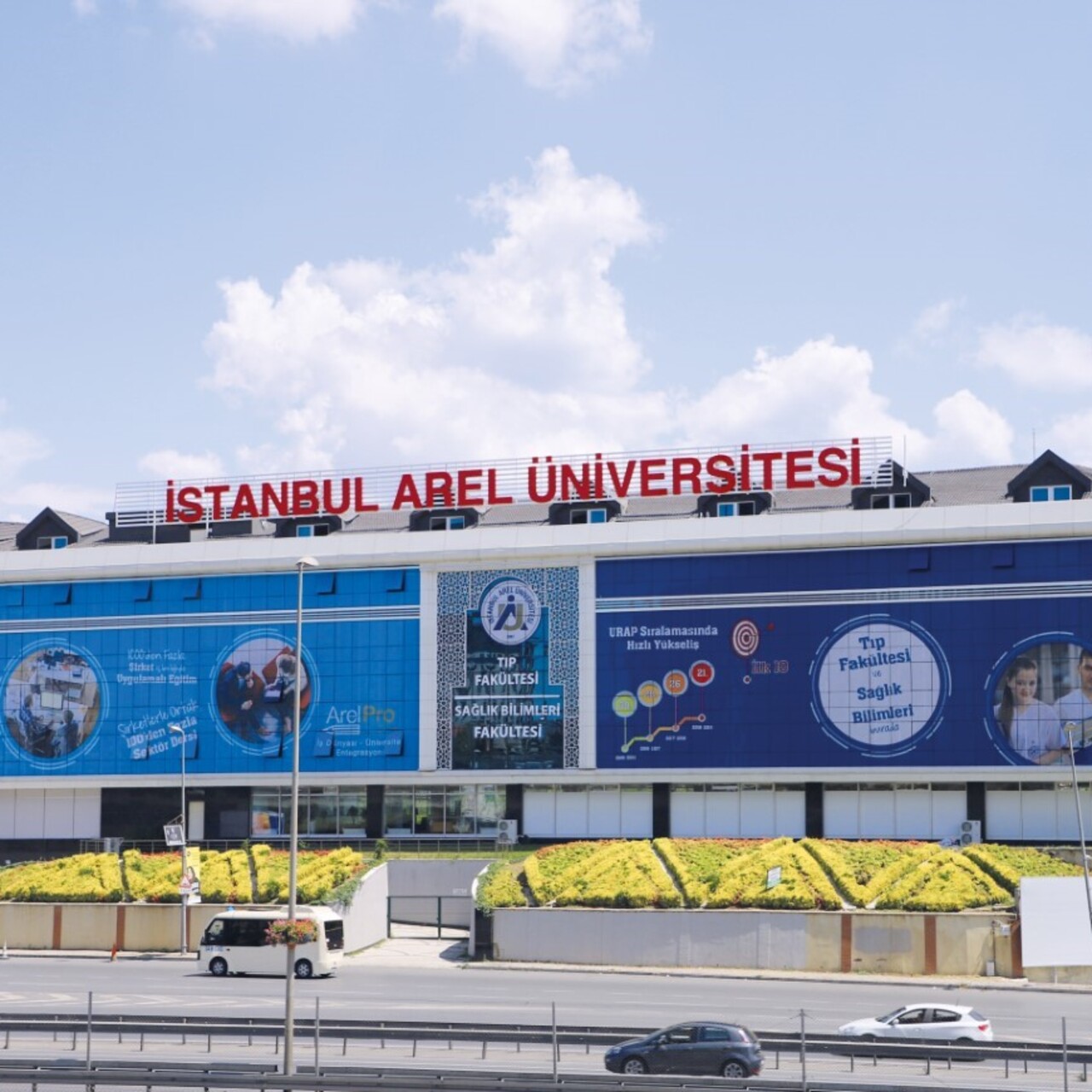 Arel Üniversitesi nerede?