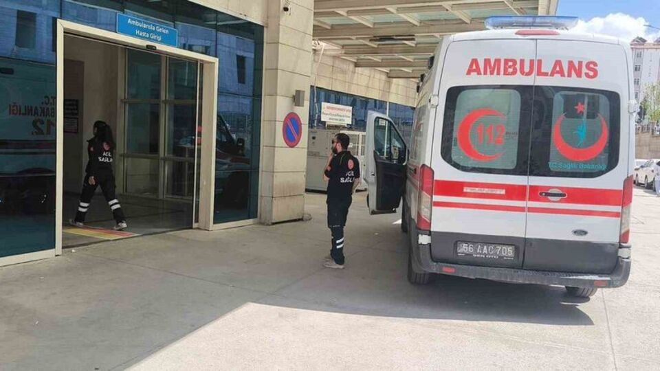 Kız öğrenci yurdunda 119 öğrenci zehirlendi