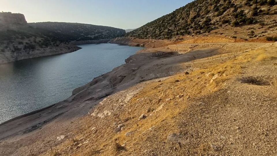 Araban Ardıl Barajı'nda su seviyesi düştü