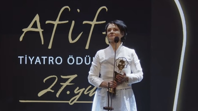 Afife Tiyatro Ödülleri sahiplerini buldu