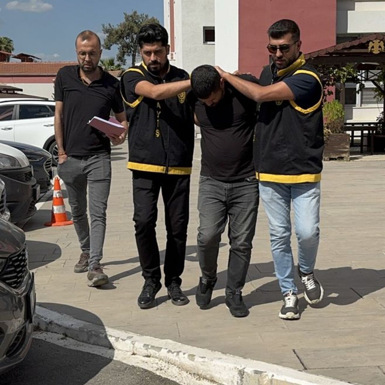 Yeni sevgili, eski sevgiliyi öldürdü!
