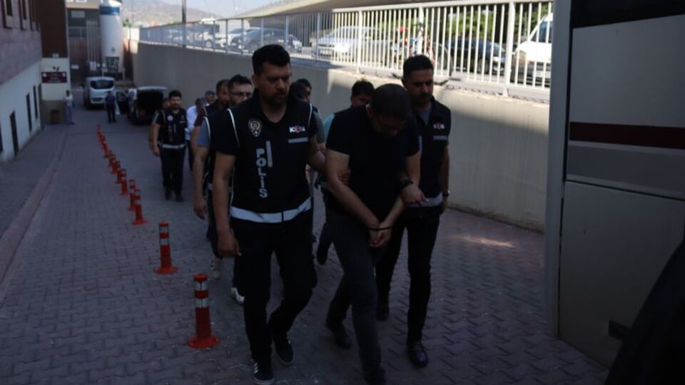 E-imza çetesine yeni operasyon!