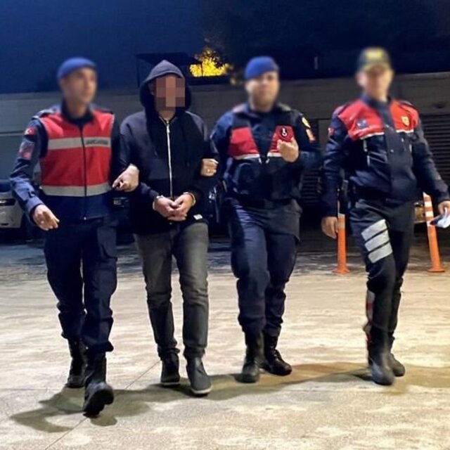 İnegöl'de 9,5 kilogram esrar ele geçirildi: 1 gözaltı