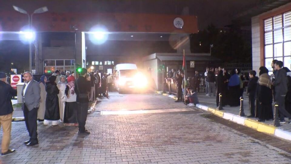 Aktivistlerin Adli Tıp Kurumu'ndaki işlemleri tamamlandı