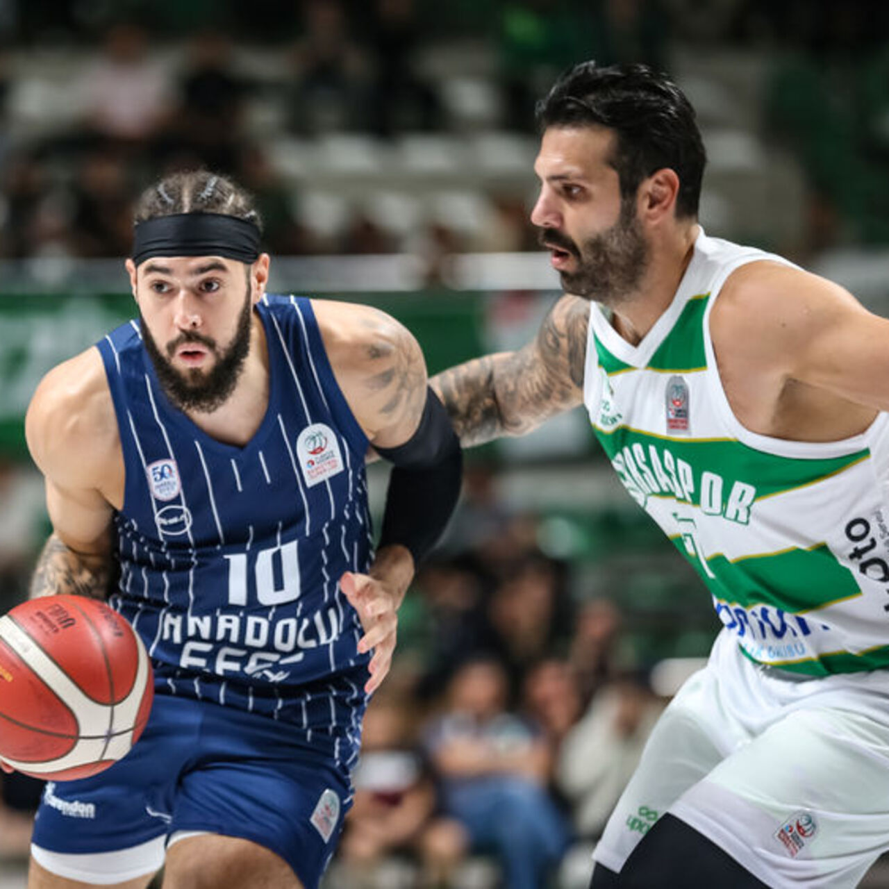 Anadolu Efes, Partizan'a konuk oluyor!