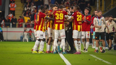 Göztepe, savunmada Avrupa'daki takımları geçti