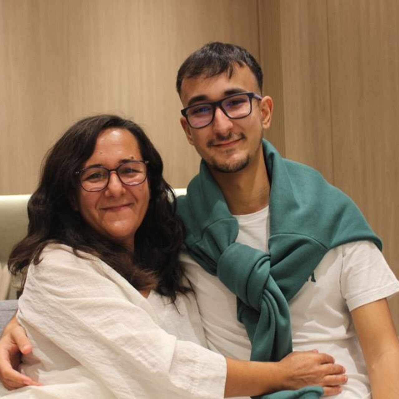 Böbreğiyle oğluna ikinci kez hayat verdi
