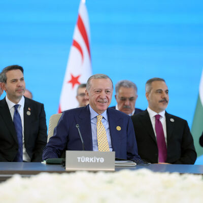 Cumhurbaşkanı Erdoğan'dan Azerbaycan dönüşü açıklamalar