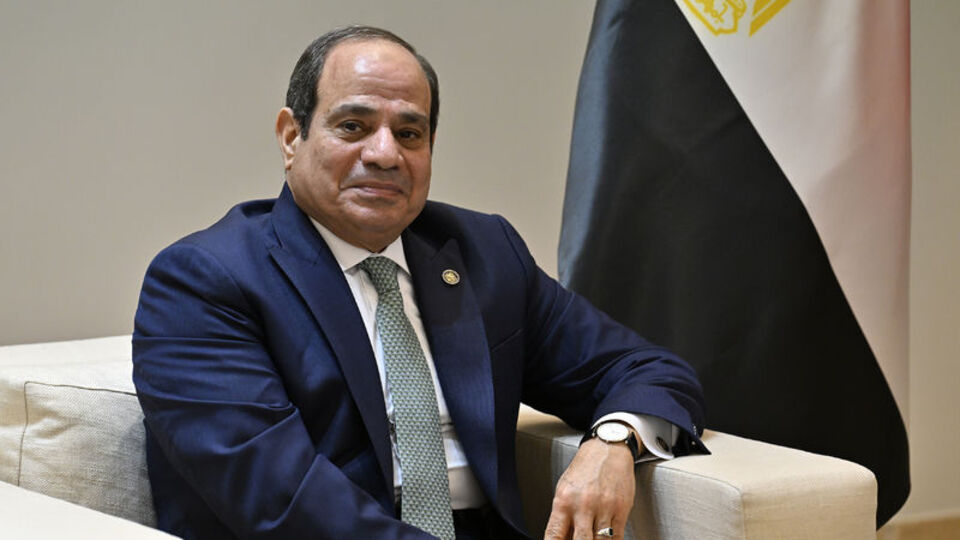 Sisi'den Trump'a davet