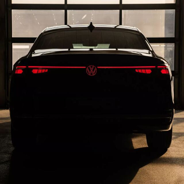 Passat'ta sedan 'muamması'