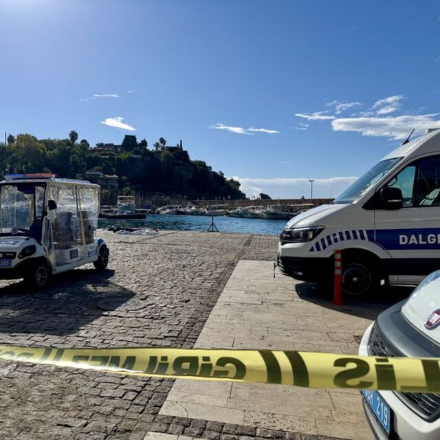 Antalya'da denizde cansız beden bulundu