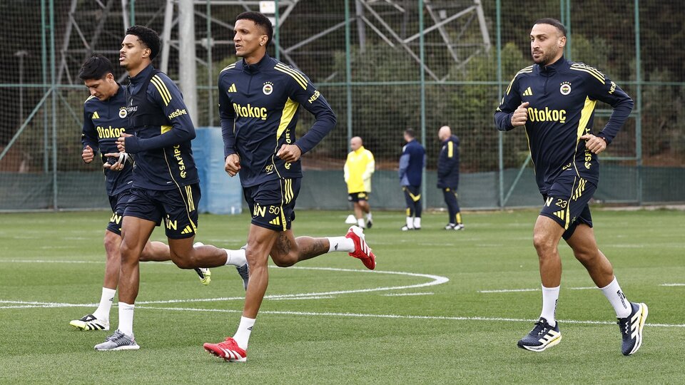 F.Bahçe günü çift idmanla tamamladı