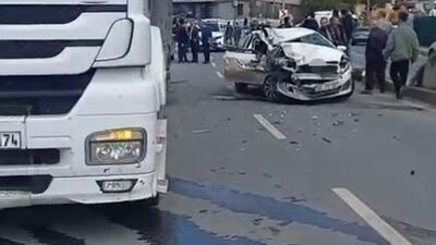 TIR'a arkadan çarptı! Anne öldü baba ve çocuk yaralı!