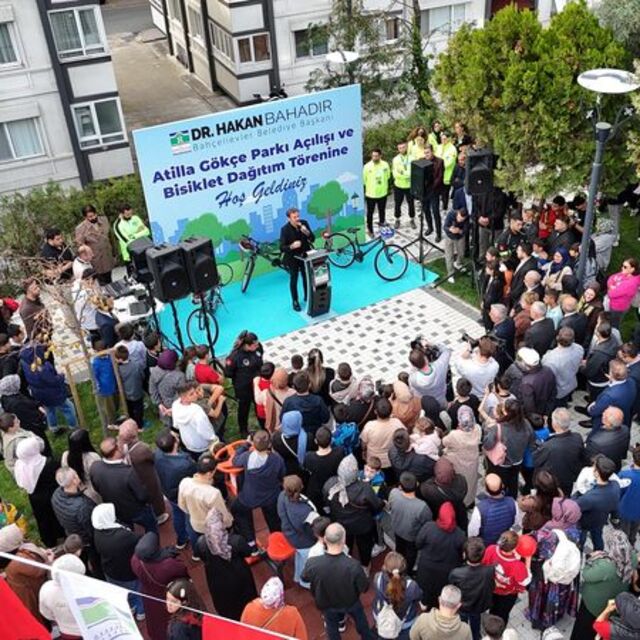 Bahçelievler'de açılış ve bisiklet dağıtımı