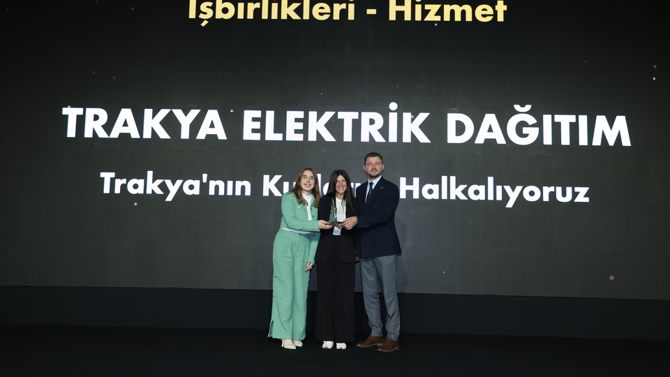 Sürdürülebilirlik Akademisi'nden TREDAŞ'a "İş Birliği" Ödülü