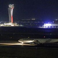 3 milletvekili Türkiye'ye döndü