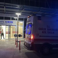 Otelde doğum yapıp bebeğini terasta bıraktı