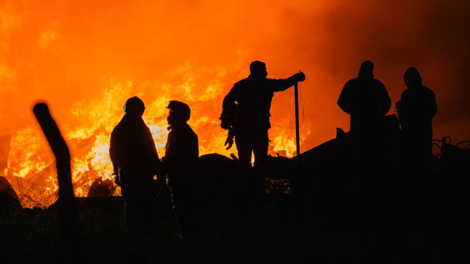 Elmadağ'da geri dönüşüm fabrikasında yangın