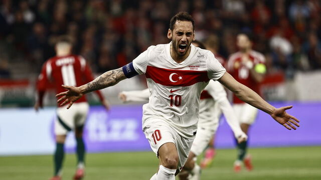 Hakan Çalhanoğlu'nun 100. maç heyecanı