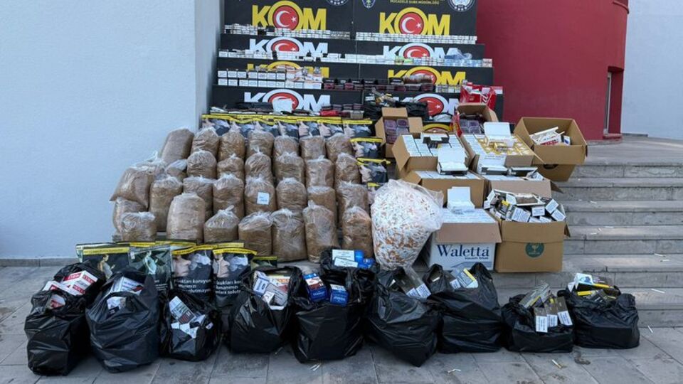 Adana'da kaçakçılık operasyonu: 20 gözaltı