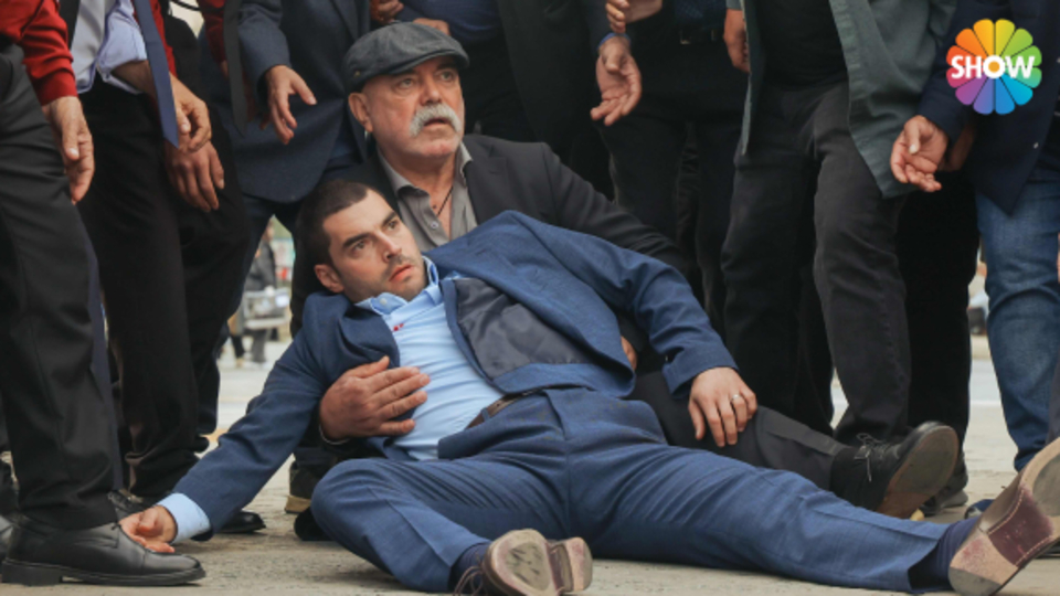 'Veliaht'ta, Timur vuruldu