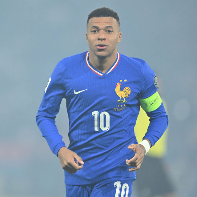 Fransa, Azerbaycan'ı 3 golle geçti!