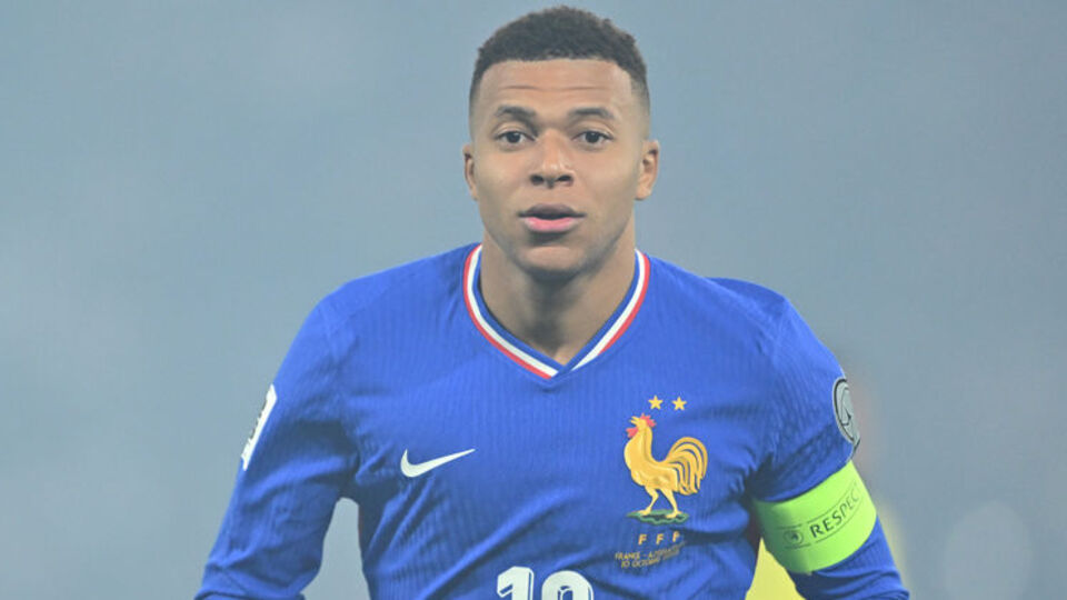 Fransa, Azerbaycan'ı 3 golle geçti!