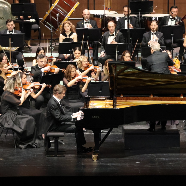 İDSO sezonu Ravel ve Brahms'la açtı