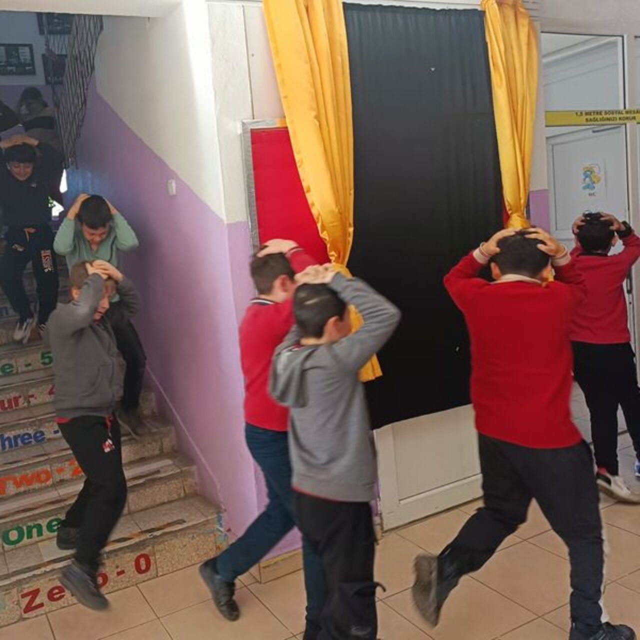 Tüm okullarda eş zamanlı tatbikat