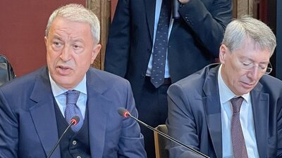 TBMM Milli Savunma Komisyonu Fransa'da