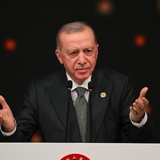 'Enflasyonda hedef tek hane'