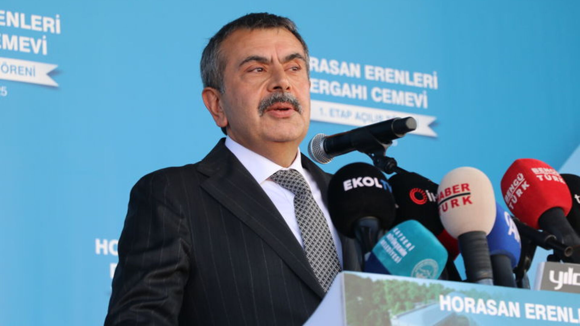 Bakan Tekin: Bahçeli, milli birlik ve beraberliğimizin bir sigortası | Son dakika haberleri