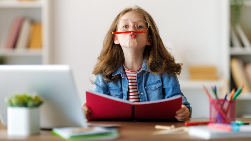 Küçük yaşta yabancı dil öğrenimine dikkat!