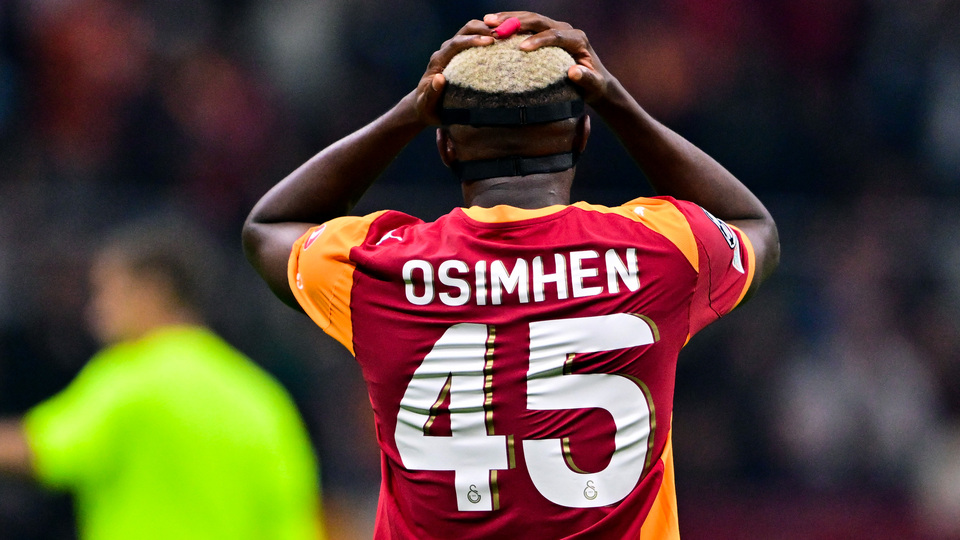 Uçak acil iniş yaptı!