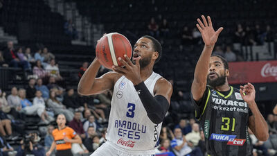 Anadolu Efes, Olympiakos deplasmanında!
