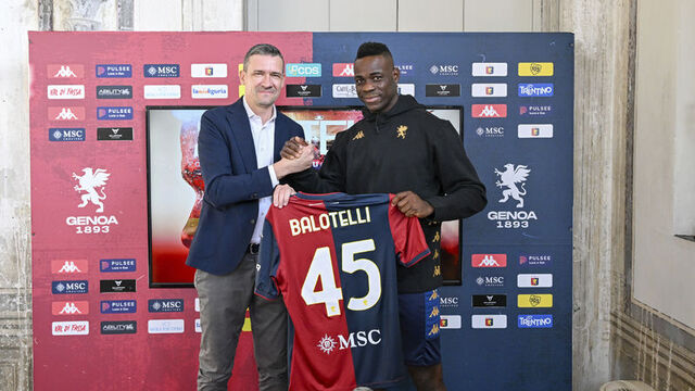 Balotelli: İtalya'da kalmak istiyorum