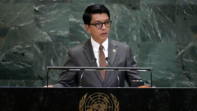 Madagaskar Cumhurbaşkanı ülkeden ayrıldı