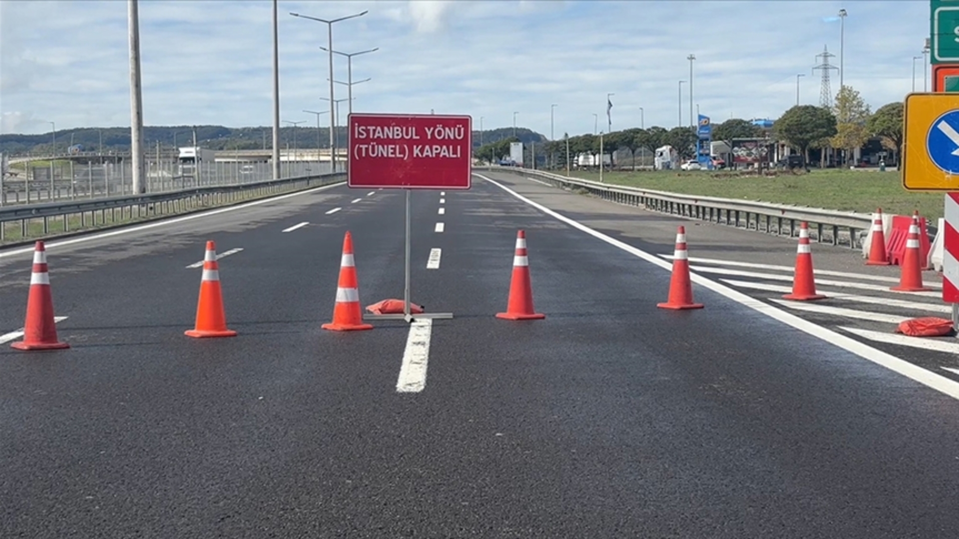Anadolu Otoyolu'nun Bolu Dağı Tüneli İstanbul istikameti ne zamana kadar kapalı, neden kapalı, çalışma ne zaman bitecek, alternatif güzergah neresi?