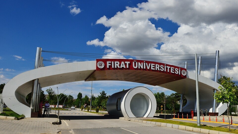 Fırat Üniversitesi nerede?