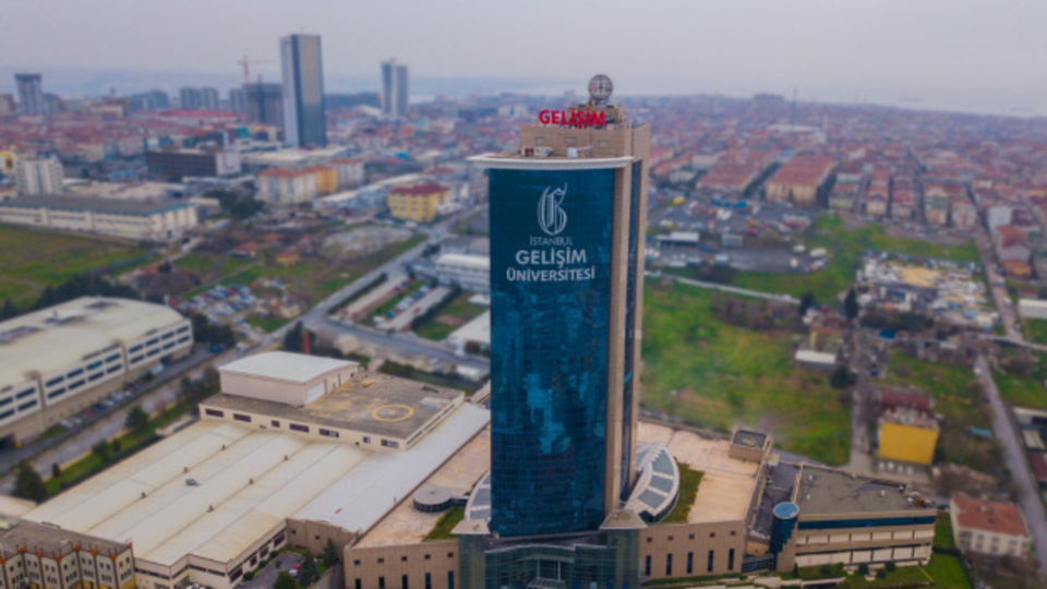 Gelişim Üniversitesi nerede?