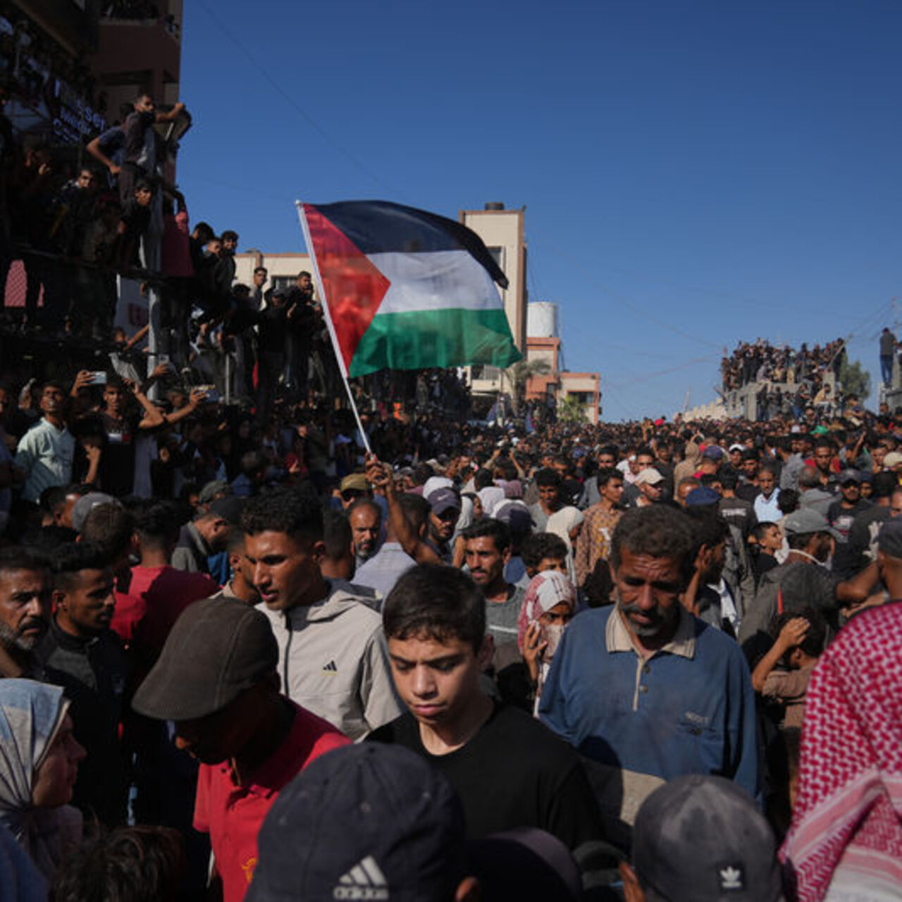Hamas: İsrail, ateşkesi ihlal etti
