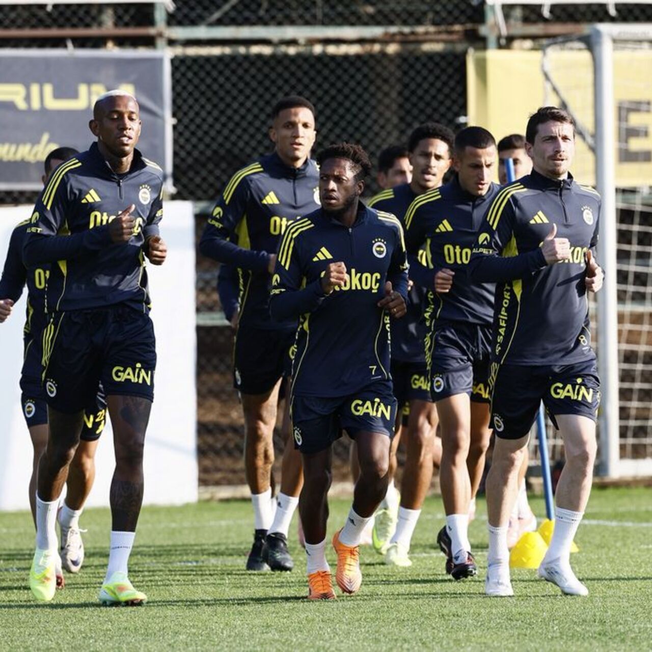 Fenerbahçe'de Karagümrük maçı hazırlıkları sürdü!