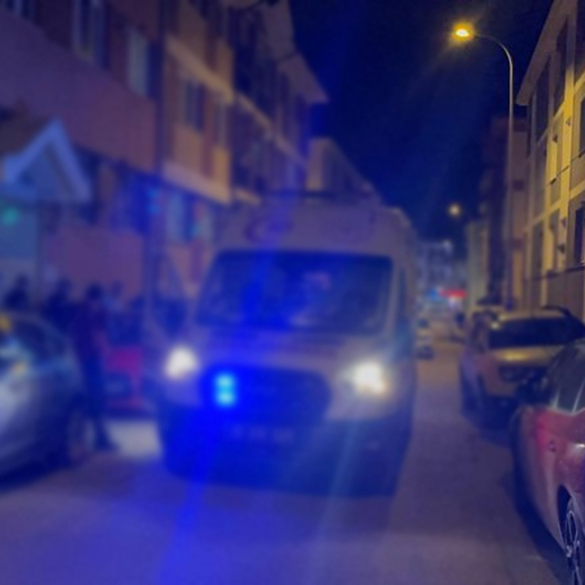 Yalnız yaşayan kişi evinde ölü bulundu