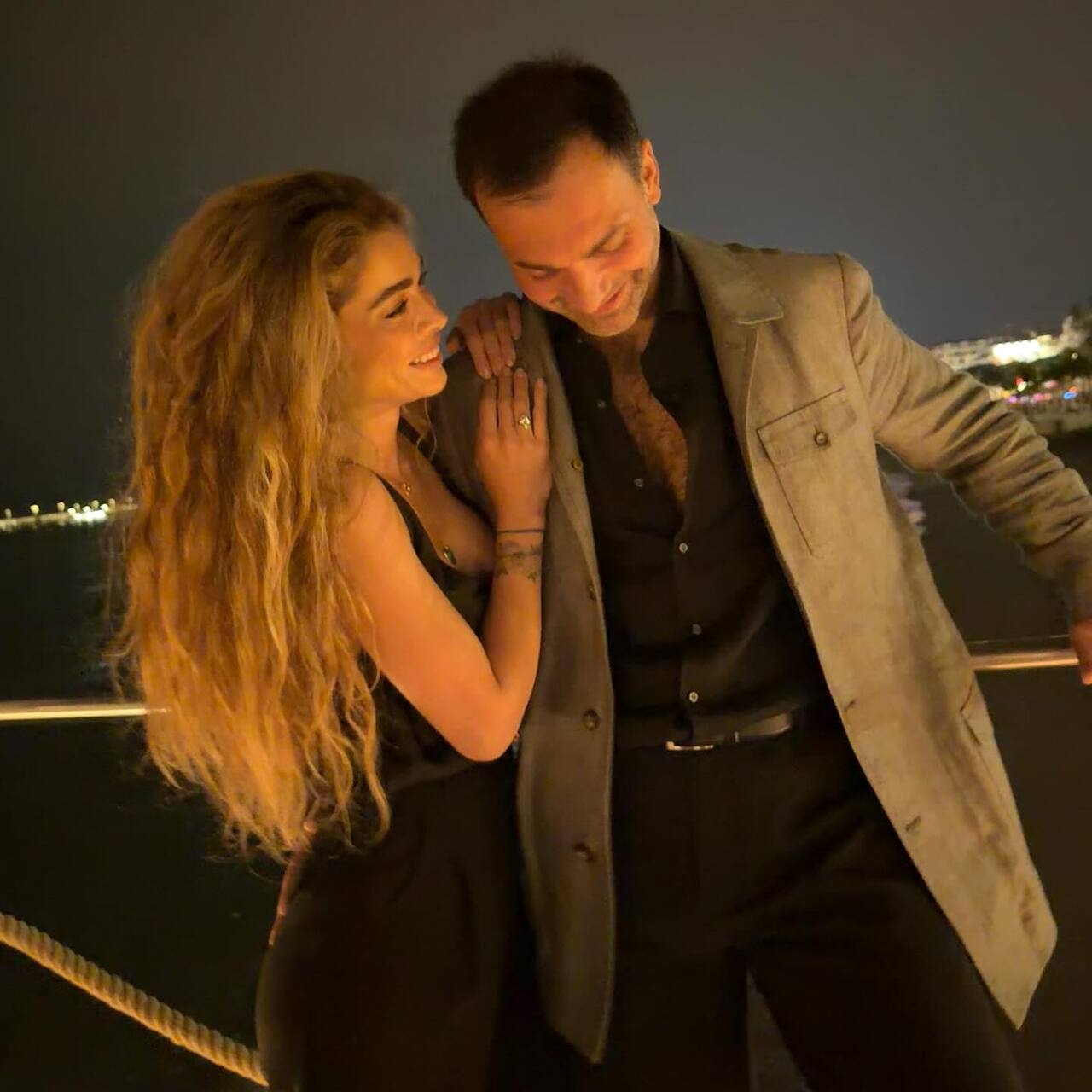 Ünlü oyuncu evleniyor