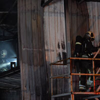 Ankara'da oto tamir dükkanında yangın çıktı