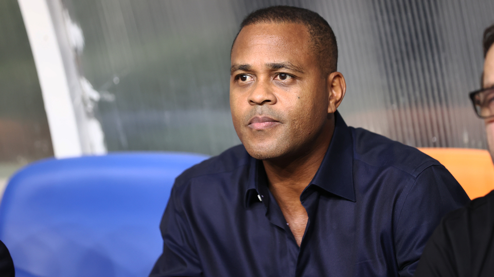 Endonezya'da Kluivert ile yollar ayrıldı!