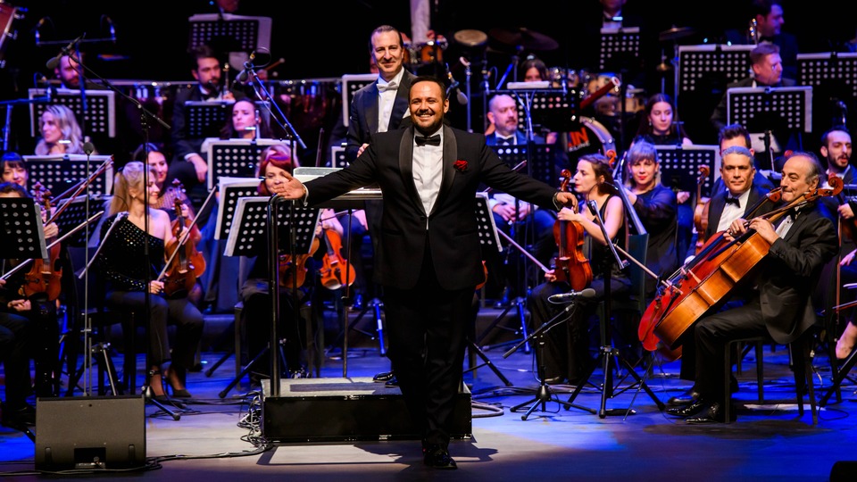 Operanın dünyaca ünlü isimleri aynı sahnede