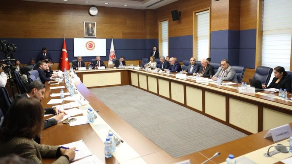 TBMM Dışişleri Komisyonu 8 kanun teklifini kabul etti