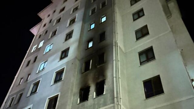Batman'da apartman dairesinde yangın: 1 ölü, 14 kişi dumandan etkilendi