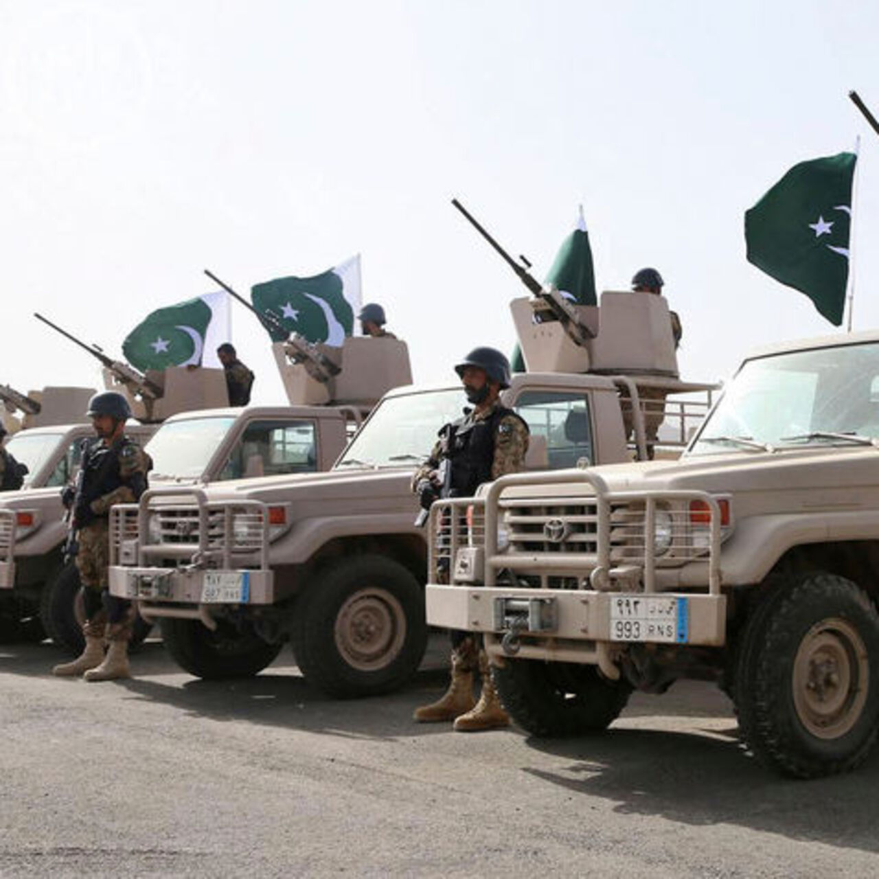 Pakistan’da intihar saldırısı: 7 asker öldü